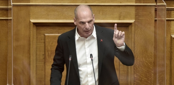 Βαρουφάκης: Να καταργηθεί η ΔΑΠ