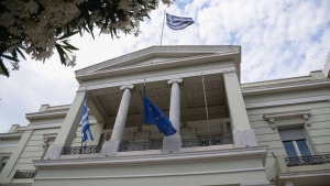 Σκληρή απάντηση Αθήνας στην Άγκυρα: Δεν δικαιούστε να παραδίδετε μαθήματα