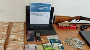 Προφυλακιστέα 5 άτομα για το κύκλωμα απάτης με τον ΦΠΑ – Στο ΚΑΤ κατηγορούμενος, έπεσε από τη σκάλα