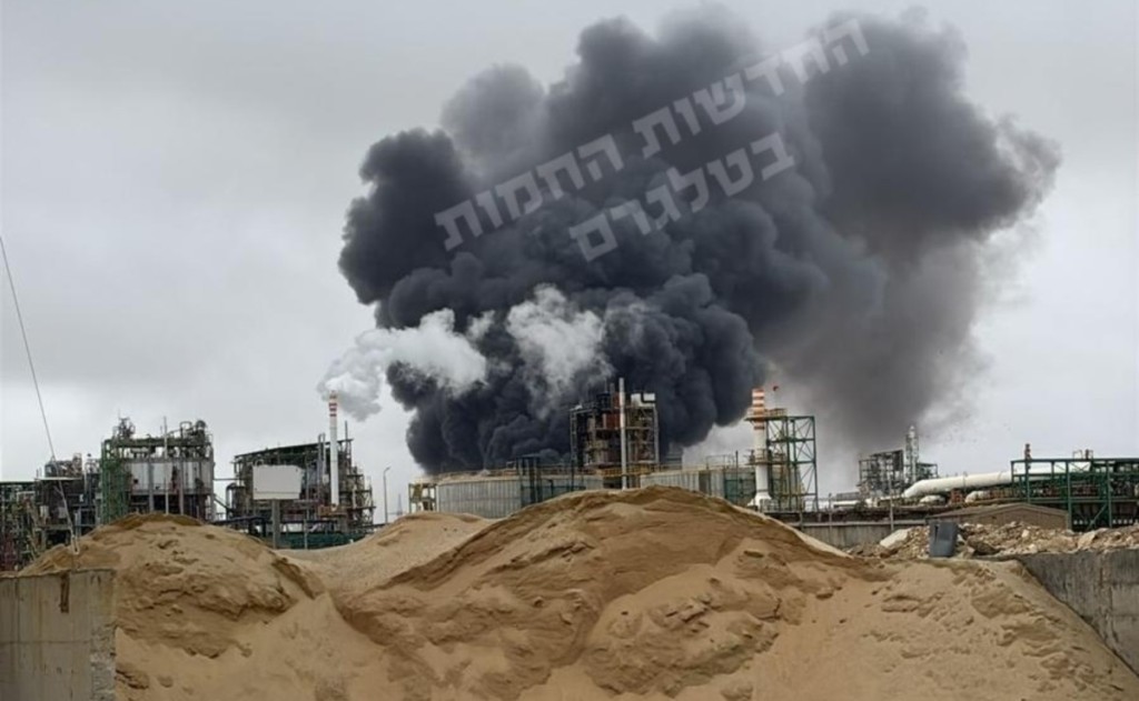 Δραματική έκκληση μετά τα πυραυλικά πλήγματα στη Μπερ Σεβά: «Μείνετε μέσα στα σπίτια – Η ζημιά είναι ανεπανόρθωτη»