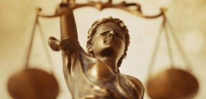 Ένα βαριά «τραυματισμένο» Κράτος Δικαίου
