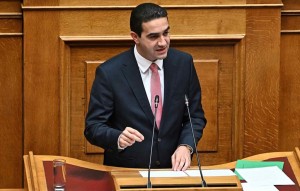 Μιχάλης Κατρίνης: Η κυβέρνηση δεν έχει την εμπιστοσύνη ούτε του ελληνικού λαού, ούτε των Ευρωπαίων