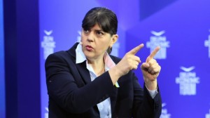 Εντολή από Μαξίμου να σταματήσουν οι επιθέσεις σε Λ.Κοβέσι αλλά ο Άδωνις δεν κρατιέται…