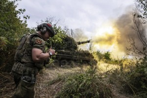 Εκατόμβες νεκρών ουκρανών στρατιωτών εγκαταλήφθηκαν από το Κίεβο στο Κουρσκ: Τους θάβει ο ρωσικός στρατός