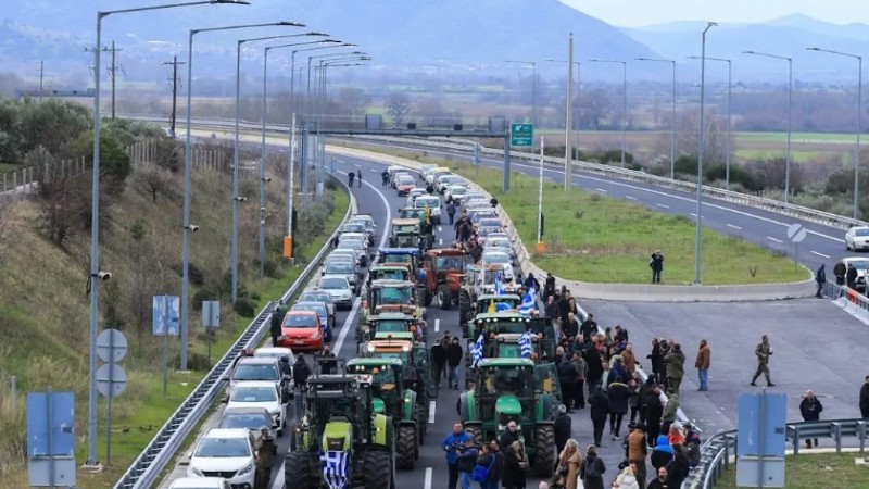 Ο Μητσοτάκης θα συναντηθεί και με τις δυο αντιπροσωπείες αγροτών την Τρίτη