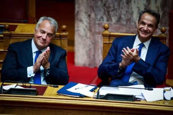 «Αγκάθι» ο Βορίδης για τον Μητσοτάκη: Δεν θέλει Προανακριτική για τον ΟΠΕΚΕΠΕ, απειλεί να αυτονομηθεί