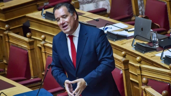 Καυγάς Γεωργιάδη – ΠΑΣΟΚ στη Βουλή: «Πάρτε 3% να ησυχάσουμε. Άντε… Να τελειώνουμε»