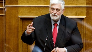 Ο ΥΦΥΠΕΞ Γ.Λοβέρδος «βάφτισε» «πλούσιους» τους ντελιβεράδες και «πάμπλουτους» αυτούς που παραγγέλνουν!