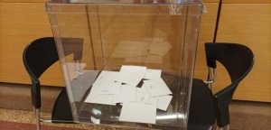 Εκλογές ΚΙΝΑΛ: Άνοιξαν οι κάλπες και στην Αιτωλοακαρνανία – Δείτε που ψηφίζετε