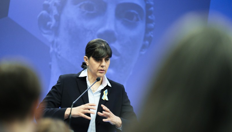 Η Λάουρα Κοβέσι, το ρουσφέτι και ο αυτοεγκλωβισμός του επιτελικού κράτους Μητσοτάκη