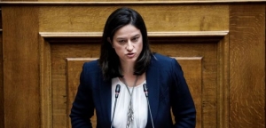 Κεραμέως σε Καραγκούνη: «Δεν καταργείται το Τμήμα Γεωργικής Βιοτεχνολογίας» – Συνάντηση την ερχόμενη εβδομάδα με τη συμμετοχή Παπαναστασίου