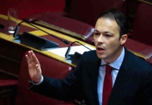 Ο Μίλτος Ζαμπάρας πιέζει την κυβέρνηση για παράταση στο ΕΞΟΙΚΟΝΟΜΩ πριν απενταχθεί