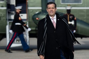 Ο διευθυντής της CIA Τζον Ράτκλιφ ο «μυστηριώδης» επιβάτης του αμερικανικού C-17 που προσγειώθηκε στη Μόσχα