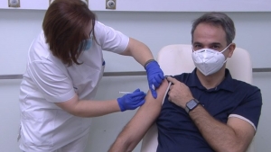 Εμβολιάστηκε ο Κυριάκος Μητσοτάκης-«Παντελώς ανώδυνη διαδικασία», είπε