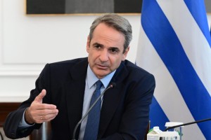 Μητσοτάκης: «Κάποιοι θέλουν να μας οδηγήσουν σε ζούγκλα» – Και τα βίντεο εμφανίστηκαν «ως διά μαγείας»!