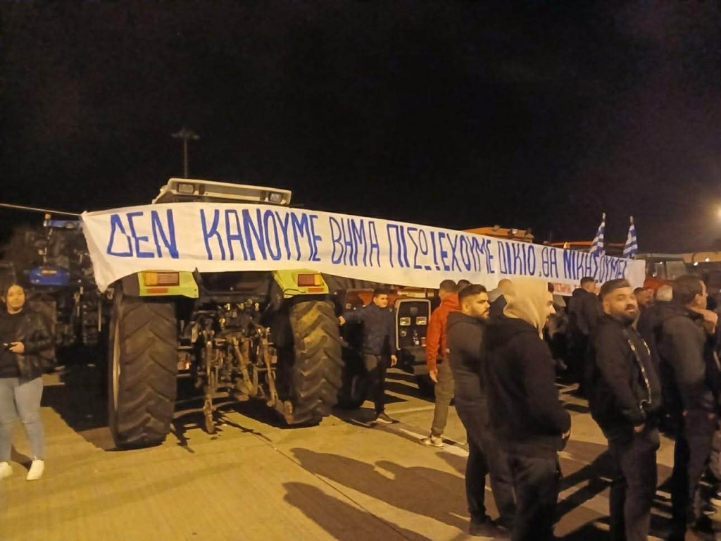 Σε 48ωρο αποκλεισμό οι αγρότες – Ζητούν διάλογο με Μητσοτάκη και «κόβουν» τη χώρα στα δύο