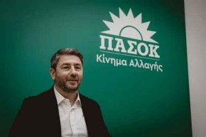 Ανδρουλάκης: Ο Μητσοτάκης είναι «τζάμπας» για τους πολιτικούς του φίλους και ακριβός για τους πολίτες
