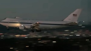 Ανησυχία προκάλεσε η πτήση του «Αεροπλάνου της Αποκάλυψης»: «Φούντωσαν» τα σενάρια πυρηνικού ολέθρου (βίντεο)