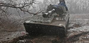 Πόλεμος στην Ουκρανία: Αγωνία για τους αμάχους, σε κλοιό Κίεβο και Οδησσός