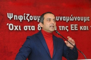 Κώστας Σιέττος: «Τι θα ψηφίσεις; KKE ή βαρβαρότητα;»