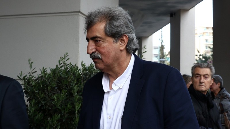 «Αρένα» έγινε η Ολομέλεια της Βουλής – Π.Πολάκης σε Μ.Λαζαρίδη: «Σκασμός Λαζαρίδη – Είσαι εδώ χωρίς πτυχίο»