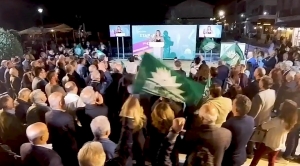 Εντυπωσιακό βίντεο – σποτ Σταρακά από τη μεγαλειώδη συγκέντρωση στην πλατεία Δημάδη