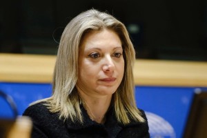 Μαρία Καρυστιανού κατά Άδωνι Γεωργιάδη: «Είστε πολλαπλά επικίνδυνος για την ελληνική κοινωνία»