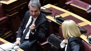 ΚΙΝΑΛ: Η Γεννηματά «έφαγε» τον Λοβέρδο από κοινοβουλευτικό εκπρόσωπο