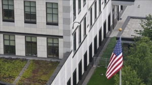 Ουκρανία: Οι ΗΠΑ εκκενώνουν την πρεσβεία στο Κίεβο