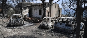 «Παραπέμπονται» για την τραγωδία στο Μάτι κυβέρνηση ΝΔ, ΣΥΡΙΖΑ και ο... Ηλίας Ψινάκης