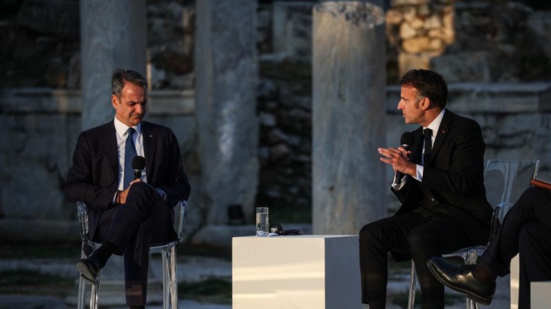 Ε.Μακρόν σε Κ.Μητσοτάκη: «Αν νιώσετε οποιαδήποτε απειλή, κάντε ό,τι χρειάζεται – Η Γαλλία θα είναι δίπλα σας»