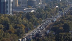 Κιεβο, τελος! Χιλιάδες κάτοικοι εγκαταλείπουν την ουκρανική πρωτεύουσα