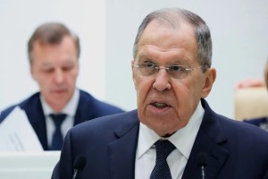 Σεργκέι Λαβρόφ: «Διεξάγεται πόλεμος στη Μέση Ανατολή – Το Ιράν δεν είχε προσπαθήσει να παράγει πυρηνικά όπλα»