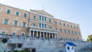 Στο «κόκκινο» η κόντρα ΝΔ -ΣΥΡΙΖΑ για την εισαγγελική έρευνα στην εταιρία του Στ. Κασσελάκη – Τριπλή έρευνα για το email της Ασημακοπούλου