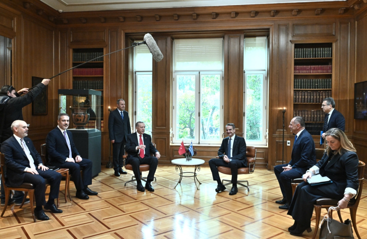 Επίσκεψη Ερντογάν: Οι 15 συμφωνίες που υπογράφηκαν – Νέα γέφυρα στον Έβρο, Τουρισμός και εξαγωγές