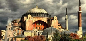 Οι Τούρκοι ετοιμάζονται να κάνουν τζαμί την Αγιά Σοφιά – Σήμερα η απόφαση