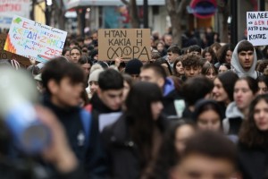 Καταγγελία Λακαφώση: Υπάρχει πλαστογραφία μέσα στη δικογραφία για τα Τέμπη