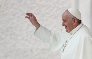 Ιστορική απόφαση πάπα Φραγκίσκου: Η πρώτη γυναίκα με δικαίωμα ψήφου στη Σύνοδο των Επισκόπων