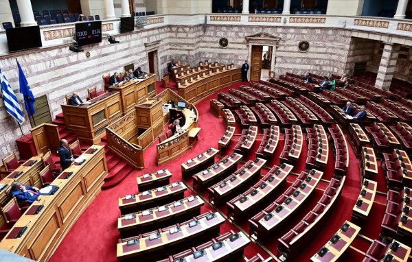 Ψηφίστηκε κατά πλειοψηφία το νομοσχέδιο για το Ψηφιακό Τέλος Συναλλαγών