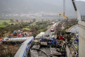 Νέα έκθεση για τα Τέμπη: 30 άνθρωποι απανθρακώθηκαν λόγω καύσης υδρογονανθράκων