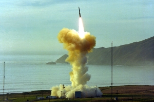 Δεύτερη εκτόξευση πυρηνικού διηπειρωτικού βαλλιστικού πυραύλου πολλαπλών κεφαλών από ΗΠΑ!