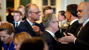 Ο Έντι Ράμα τρολάρει τον Τραμπ – Η ατάκα του στον Μακρόν για τον αγεωγράφητο Πρόεδρο των ΗΠΑ