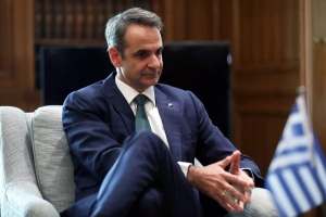 Συνάντηση Κυριάκου Μητσοτάκη με το νέο πρέσβη της Τουρκίας στην Ελλάδα