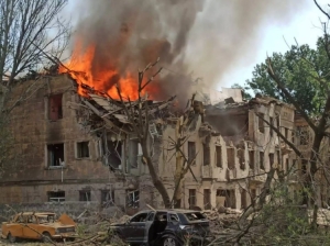 Πόλεμος στην Ουκρανία: Ρωσική επίθεση στο Τορετσκ – Δυο νεκροί και οκτώ τραυματίες