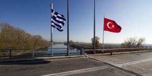 «Διευκολύνετε ΡΚΚ και γκιουλενιστές» – Η Τουρκία κάλεσε τον Έλληνα πρέσβη για εξηγήσεις και οξύνει την κρίση