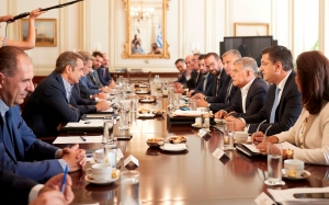 Νεκτάριος Φαρμάκης: &quot;Διαρκής και συστηματική συνεργασία Κυβέρνησης και Περιφέρειας για ένα καλύτερο αύριο, για όλους!&quot;