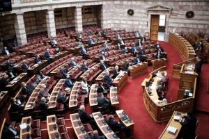 Τη δική του πρόταση για το κόμμα Κασιδιάρη καταθέτει ο ΣΥΡΙΖΑ – Διορθώσεις από την κυβέρνηση ζητά το ΠΑΣΟΚ