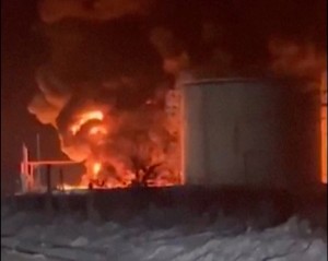 Σφοδρό το ουκρανικό χτύπημα στα ρωσικά διυλιστήρια της Αγίας Πετρούπολης (βίντεο)