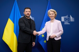 Στην Ουάσιγκτον Ζελένσκι και Ευρωπαίοι σύμμαχοι: Γιατί ανησυχούν και τι φοβούνται