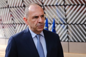 Γ.Γεραπετρίτης: «Γίνεται τεράστια προσπάθεια για τους Έλληνες του Ιράν – Εάν απαιτηθεί θα υπάρξει σχέδιο εκκένωσης»